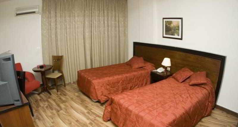 Mozart Hotel Beirute Exterior foto