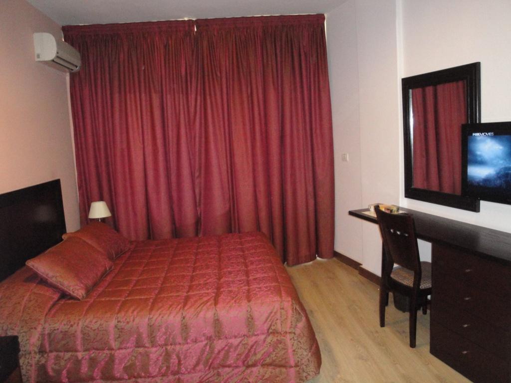 Mozart Hotel Beirute Exterior foto