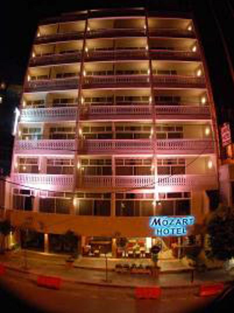 Mozart Hotel Beirute Exterior foto